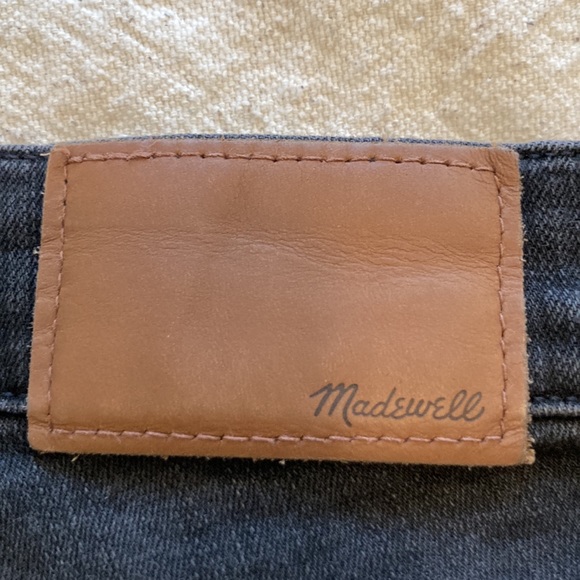 Madewell 9” high rise skinny jeans, button fly, black, raw distressed hem, 26T - Picture 13 of 15